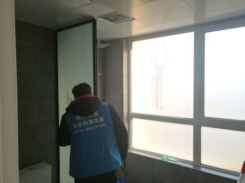 文章附图